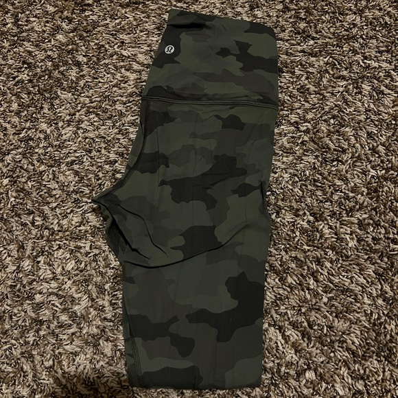 Lululemon Align Pant 28” Green Camo - Picture 2 of 3